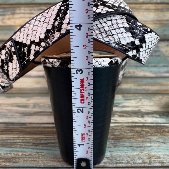 Steve Madden Carlin Black Ankle Strap Sandal Snake Print Wedge Heel Womens 7.5M - Picture 10 of 14